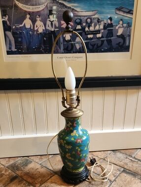 Chinese Cloisonne' Enamel Lamp
